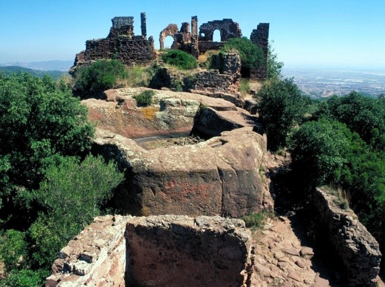 Castell d'Eramprunyà, Spain